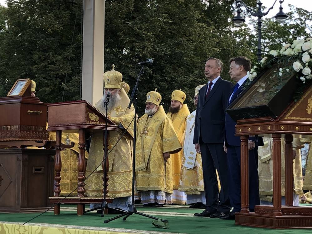 Беглов выступил перед петербуржцами в честь дня перенесения мощей Александра Невского