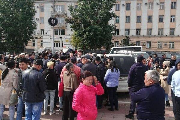 В Улан-Удэ задержали 17 человек, оказавших сопротивление полицейским