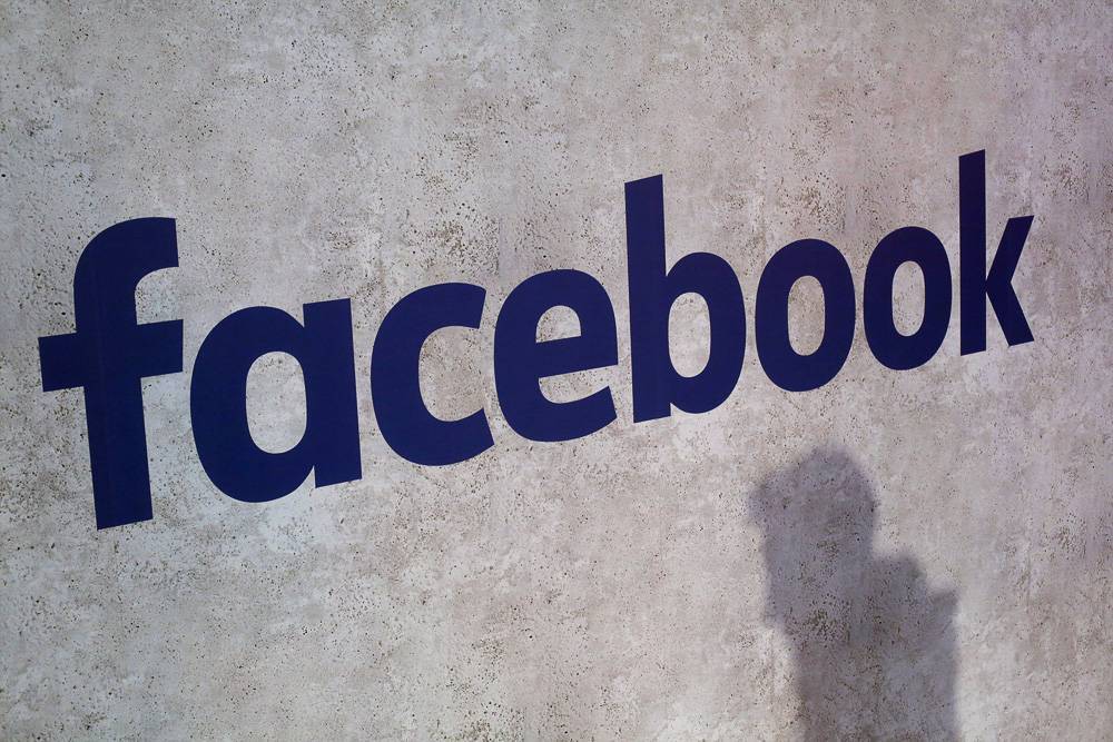 Facebook заявил, что ужесточит правила для публикаций, которые могут спровоцировать суицид