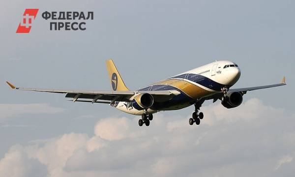 В Екатеринбурге из-за неисправности сел летевший в Китай самолет