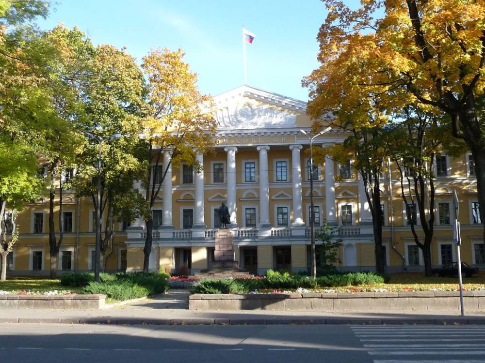 В Псковской области вводится звание почетного гражданина