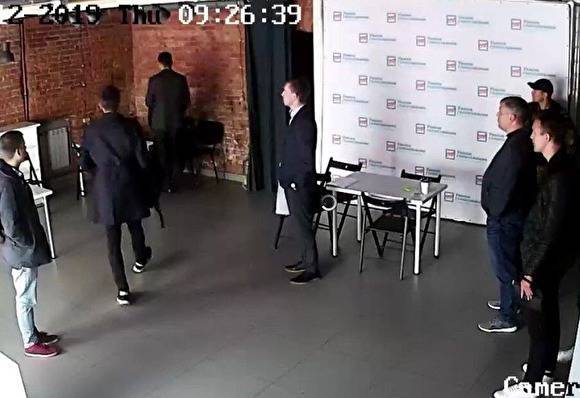 Сотрудники петербургского штаба Навального отказались от дачи показаний