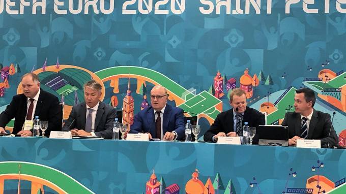 Делегация УЕФА прибыла в Петербург проверить готовность города к Евро-2020