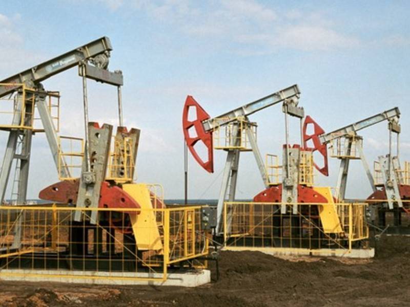 Ирак намерен сократить добычу и экспорт нефти