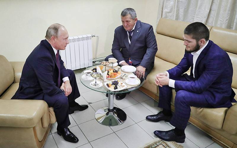 Путин отправился на встречу с Хабибом