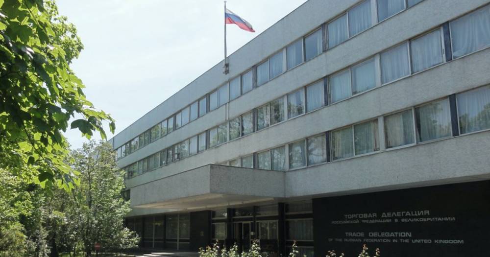 МИД РФ направил в Интерпол запрос о местонахождении "шпиона" Смоленкова.