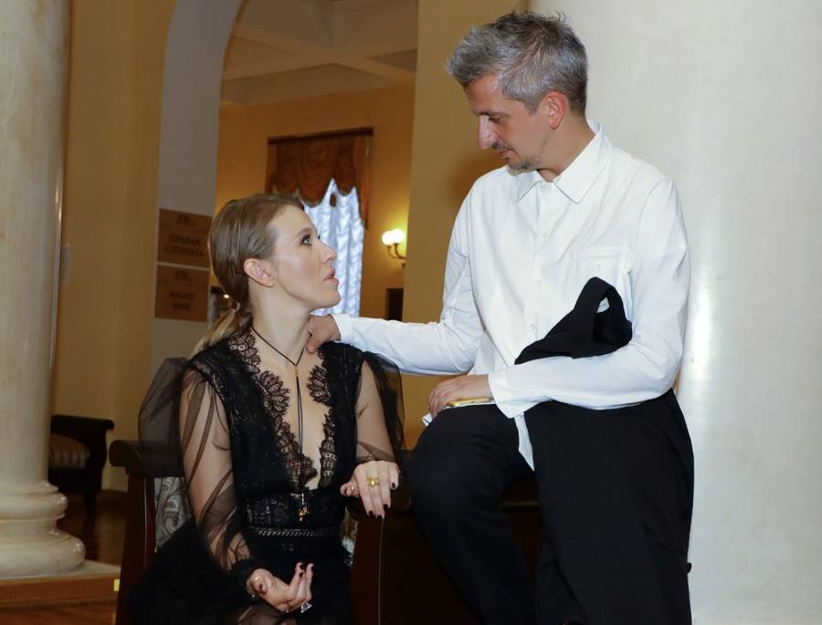 Москва онлайн покажет свадебную вечеринку Ксении Собчак и Константина Богомолова