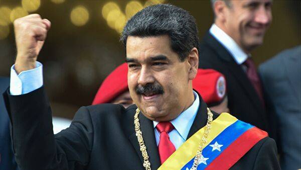 Мадуро рассказал о вооружении ополчения в Венесуэле для участия в учениях