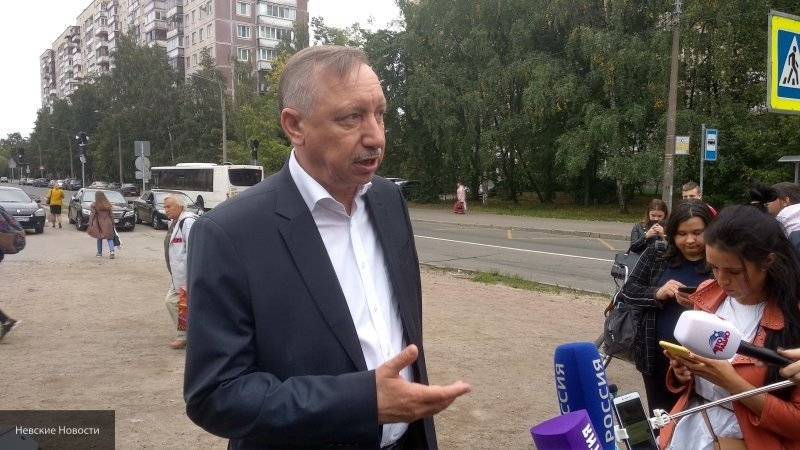 Беглов раздал поручения по благоустройству после общения с жителями Невского района