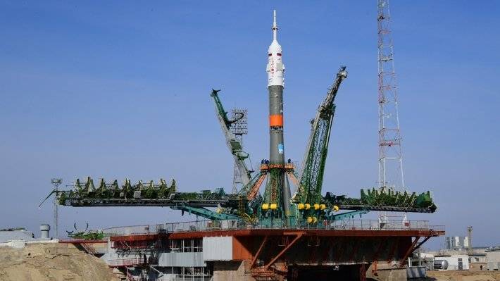 РФ и Индия заключили контракт на запуск спутника-картографа в 2020 году
