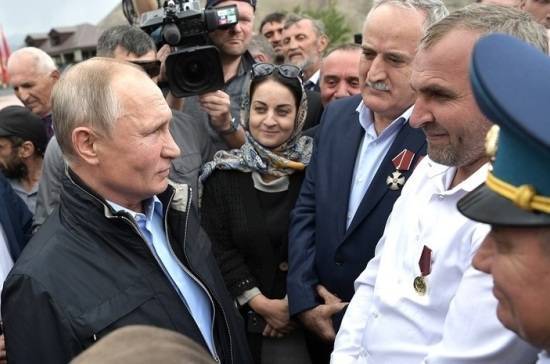 Путин исключил появление «слюнтяя» на посту президента России