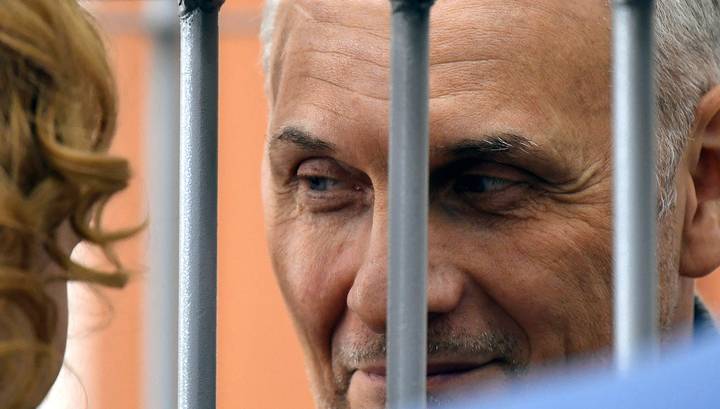 Верховный суд отменил решения о продлении ареста экс-губернатора Хорошавина