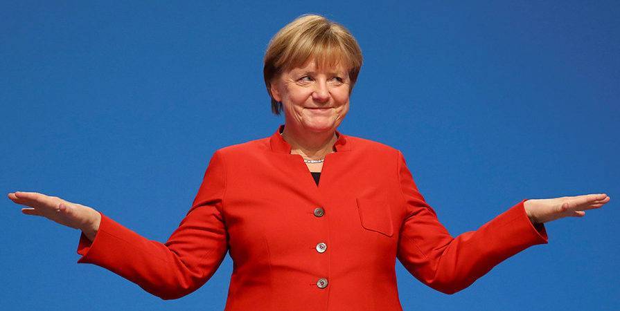 Меркель потребовала больше мигрантов для Германии
