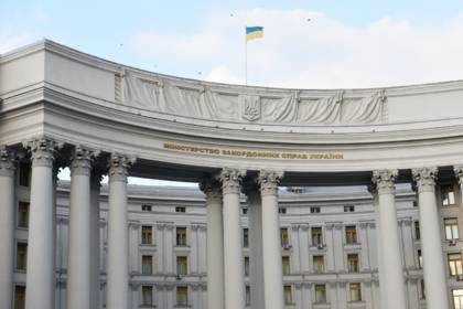 На Украине опровергли приостановку работы по расторжению договоров с Россией