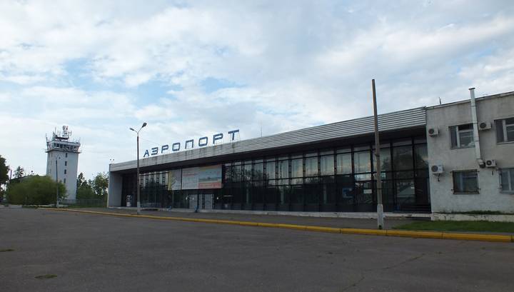 Аэропорт Комсомольска-на Амуре закрыт из-за подтопления