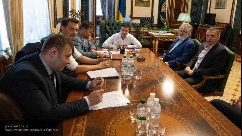 Фото Коломойского в кабинете Зеленского встревожило Украину