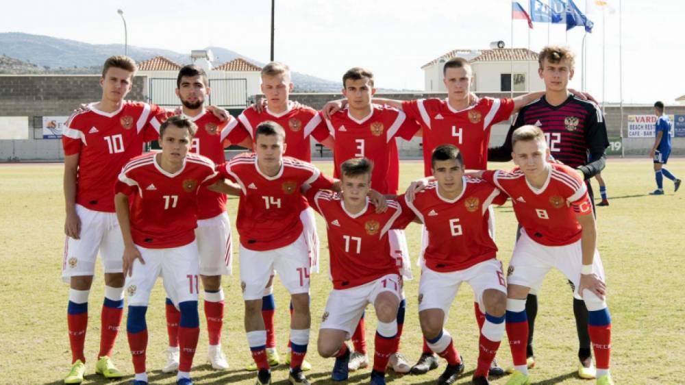 Молодежная сборная России по футболу завоевала серебро на турнире в Хорватии и Словении