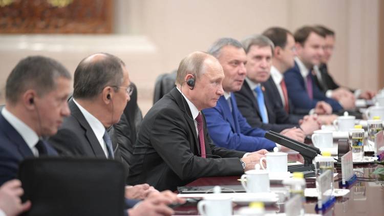 Путин встретится с премьером Госсовета КНР 18 сентября