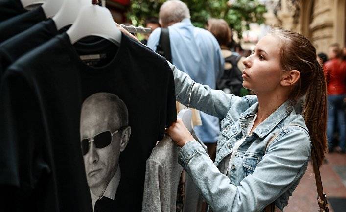Black Star Wear: майки с Путиным в Риге были приколом, а коллекция «Армия России» полностью распродана (Delfi, Латвия)