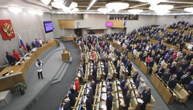 В Госдуму внесли законопроект о наказании для оскорбивших граждан чиновников