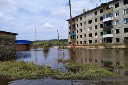 Пострадавшим от наводнения в Иркутской области захотели помочь с кредитами