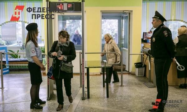 «Единая Россия» требует проверить сообщения о нападения на члена избиркома в Петербурге