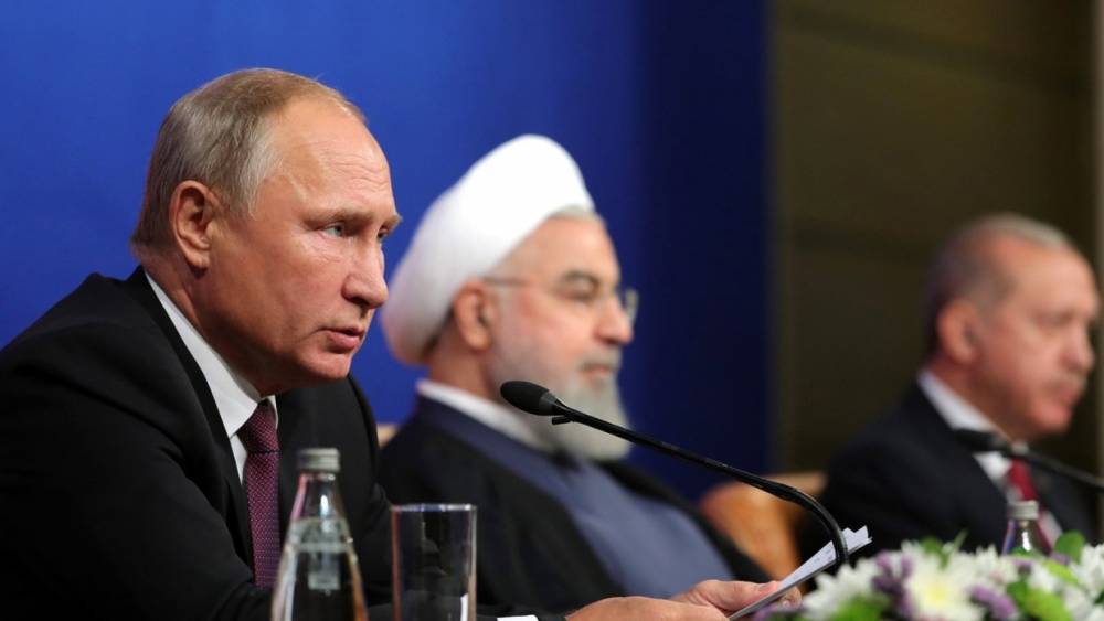 Путин обсудит с лидерами Турции и Ирана политическое продвижение в Сирии