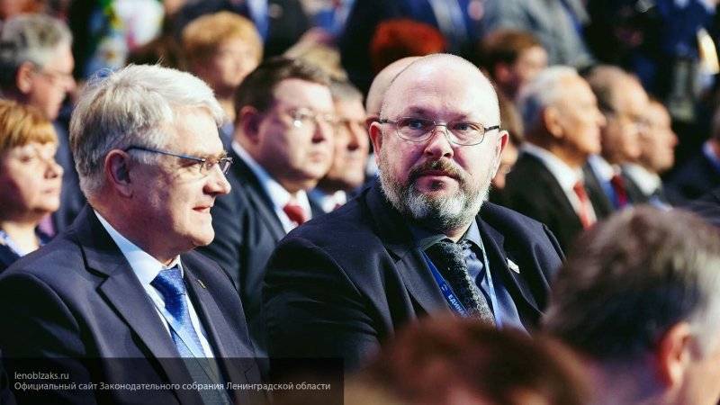 Ломов похвалил работу избирательных комиссий Санкт-Петербурга