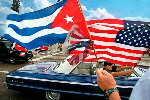 Трамп продлил еще на год торговое эмбарго против Кубы