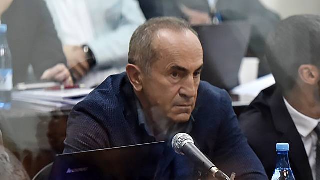 Апелляционный суд не принял жалобу Кочаряна против Пашиняна