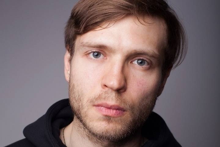 СМИ: актер "Гоголь-центра" Иван Фоминов экстренно госпитализирован после ДТП