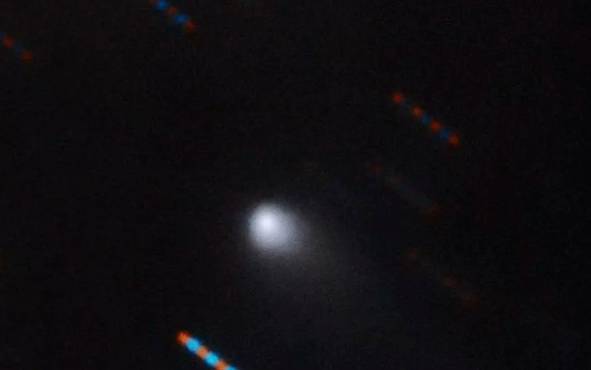 Опубликовано фото межзвездной кометы, открытой астрономом из Крыма
