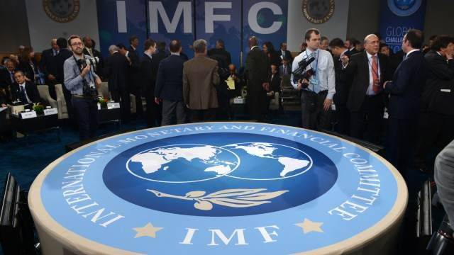Bloomberg: МВФ предоставит Украине кредит на $5 млрд