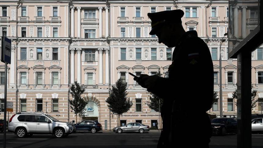 В Кремле оценили идею Грефа поднять зарплату полицейским
