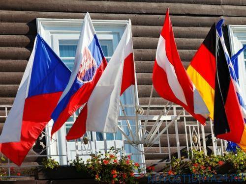 Большинство европейцев считают недостаточно жесткими санкции против РФ
