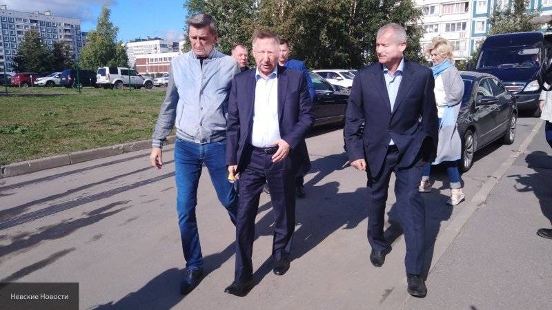 Беглов дал поручение отремонтировать разбитую дорогу на Ситцевой улице в Петербурге