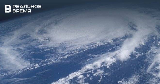 Рядом с Багамскими островами сформировался новый шторм