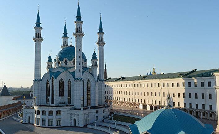 Репортажи о российских городах: третья столица России – Казань. Сосуществование ислама и православия (Асахи симбун, Япония)