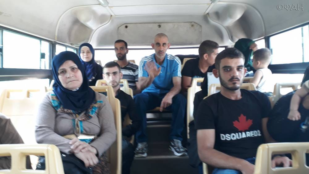Сирия новости 14 сентября 19.30: «Нусра»* препятствует эвакуации жителей из Идлиба, почти 1350 беженцев вернулись в САР