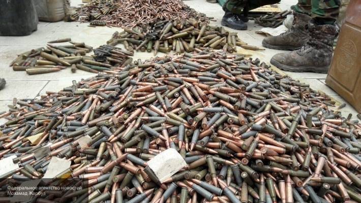 САА перехвачен крупный арсенал оружия для боевиков в Идлибе