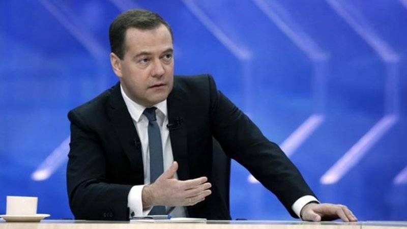 Медведев обсудил с белорусским коллегой интеграционные вопросы