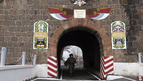 В армянском Гюмри обнаружено тело военнослужащего российской базы