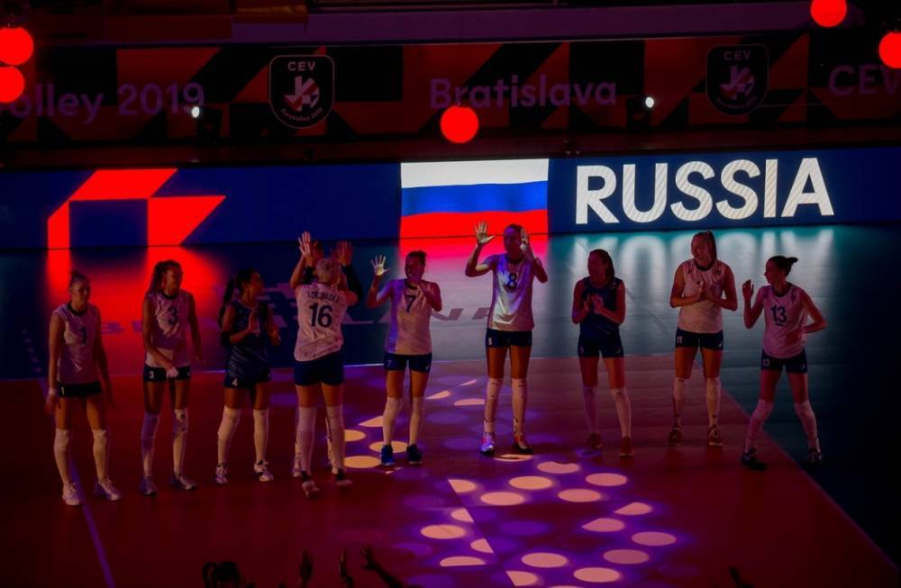 Россиянки сегодня сыграют с Японией на Кубке мира по волейболу