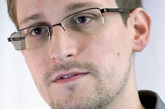 Эдвард Сноуден тайно женился в России