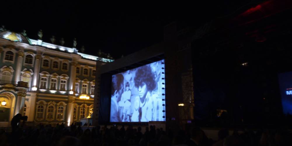 Фестиваль «Послание к человеку» на Дворцовой открылся фильмом про Диего Марадона