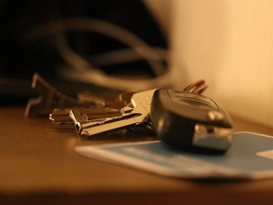 Женщина организовала похищение бойфренда, чтобы вернуть ключи от машины