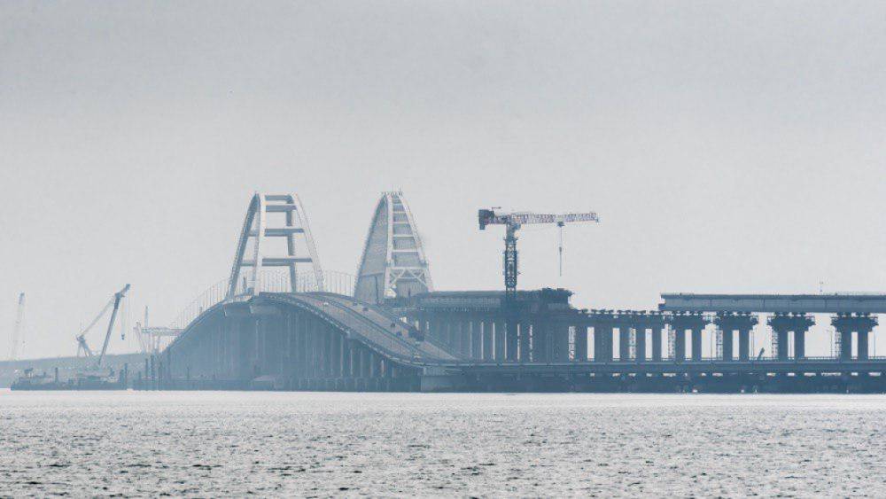 Росимущество закупило новые составы для Крымского моста