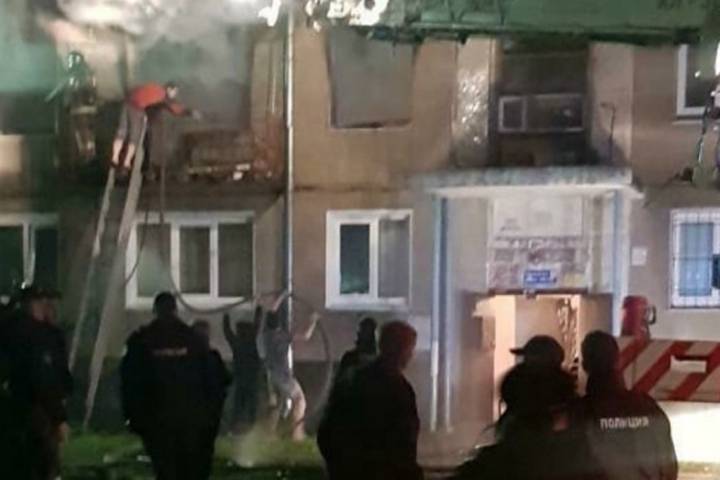 Из-за взрыва в жилом доме в Ангарске пострадали 12 человек
