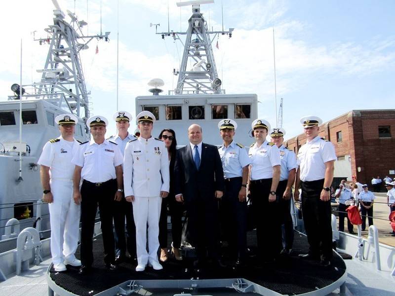 Военные моряки Украины прошли обучение на базе США