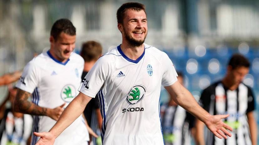 Комличенко оформил дубль в матче чемпионата Чехии по футболу